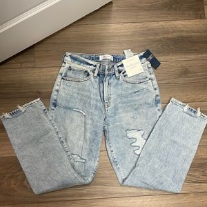 Abercrombie boyfriend jeans